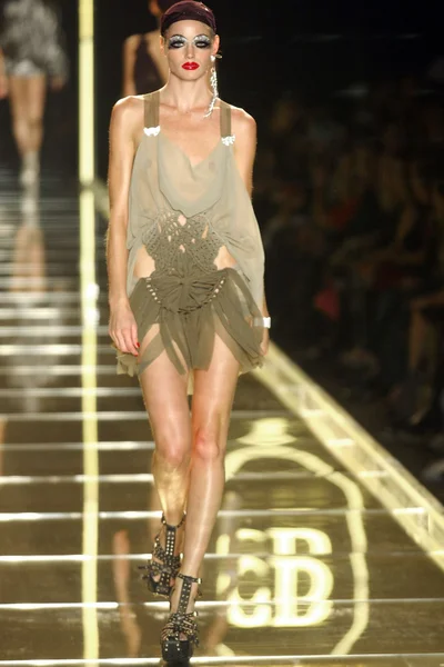 Look 6